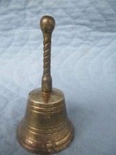 Alte antike Rezeptionsklingel