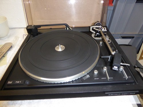 Dual CS-721 Plattenspieler