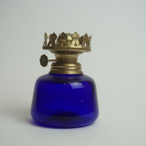 Blaue vintage petroleumlampe - vintage,