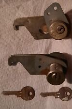 2 x komplettes Schloß mit 2 Schlüssel aus Bally Wulff Rototron Titan  incl. Mwst