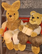 STROHPUPPEN ?"HOPPEL UND MOPPEL" WAREN UNSER BEGRÜSSUNGSKOMITEE IM LOKAL,DEKO❤️