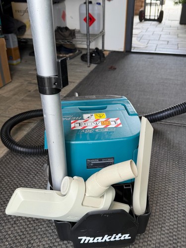 Makita dvc864lz 36v - makita, akku