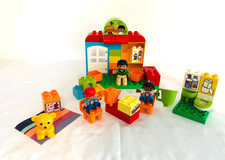 LEGO Duplo® Vorschule Set 10833 Gebäude - Schule Kinder Lehrerin  Toilette usw.