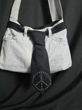 Upcycling Jeanstasche, Umhängetasche Mit Seidenkrawatte Und Strasssteinen