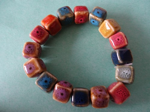 Farbiges armband keramikperlen - farbiges,
