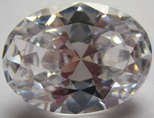 2 Cubic Zirkonia, oval, weiss