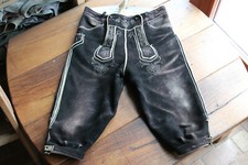 Echte bestickte braune