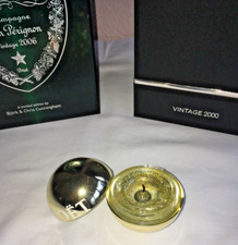 Moet Kerzen Goldkugel + 2 leere Boxen Dom Perignon  Millésime 2006 und 2000,
