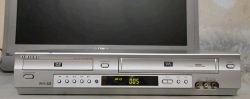 Samsung dvd440 combo - samsung,