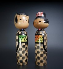 Kokeshi, großes Paar japanische Puppen aus Holz, Handarbeit Vintage Showa-Zeit 
