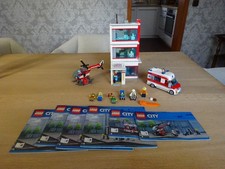 Verkaufe Lego Set Nr. 60204 City großes Krankenhaus, Hospital