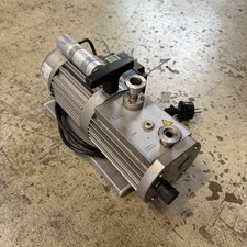 1x ILMVAC 322001 Drehschieberpumpe P   1x10^-2 mbar S 1.8/2.2 m³/h Vakuumpumpe