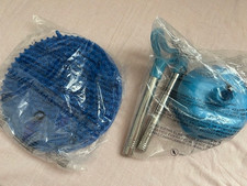 Waschbrett u. Pömpel zum waschen von Wäsche + 24 Plastik Wäscheklammern, Camping