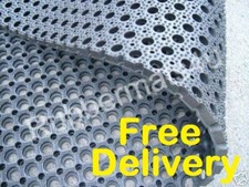 Gummi Grasmatte Pferdestall