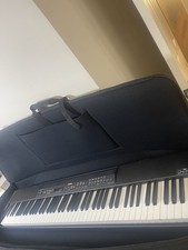 YAMAHA P-80 Electronic Piano
