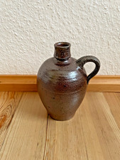 Dekroativer Krug Vase aus