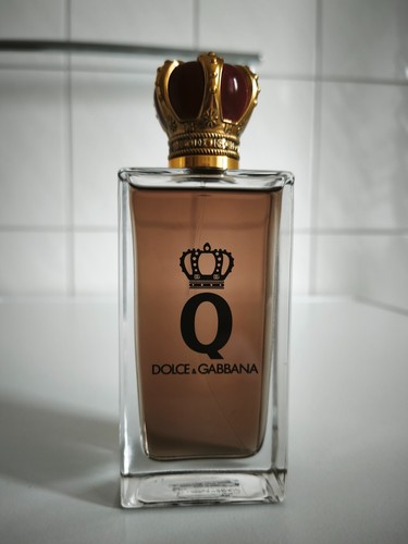 Dolce gabbana eau de - q,
