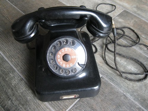 Altes rft bakelit telefon - altes, w