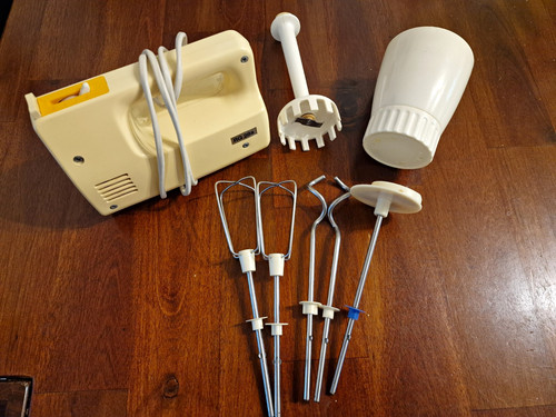 Aka electric handmixer - electric,