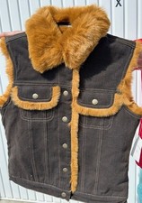 10 Stück  Jeanswesten Damen in 2 Farben und 2 Größen M + L  RESTPOSTEN !!  NEU !