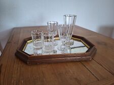 Spiegeltablett mit Holzrahmen und    Goldverzierung 