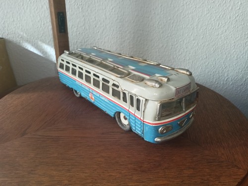 Bus metaloglobus ont carpati - bus,