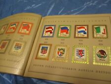 Staatswappen und Flaggen 