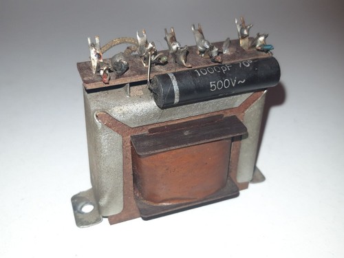 Kleiner trafo aus telefunken - aus,