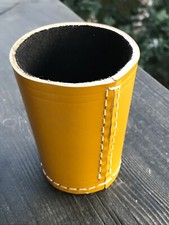 Würfelbecher knobelbecher - würfelbecher,
