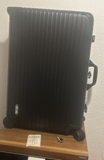 RIMOWA REISEKOFFER SCHALENKOFFER 4 ROLLEN  MIT 2 SCHLÜSSEL UND ZAHLENSCHLOSS !