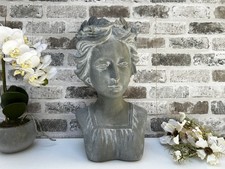 Riesige 38 cm graue Damen