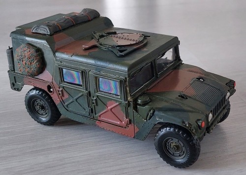 Zvezda hummer hmmwv - 1:35,