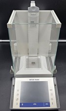 Mettler XP205 DR Semi-Mikro