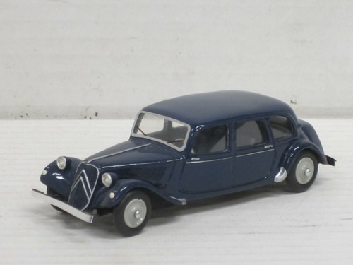 Citroen traction six - 15,