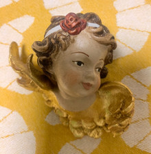 Handgeschnitzter Engelskopf, Putte aus Holz mit Blattgold