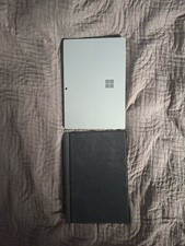 Microsoft Surface Pro 4 |