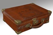 Messinggebundenes genähtes