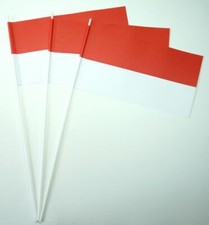 Papierfähnchen rot / weiß