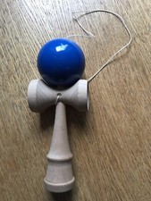 2x Fangspiel aus Holz in blau & orange