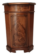 Halbrunder Eckschrank