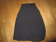 Schwarzer Faltenrock v. H&M Gr. M