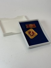 DDR Medaille Aktivist Der