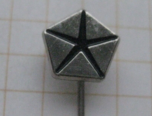 Chrysler logo - /,