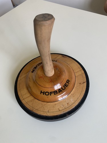 Alter eisstock aus holz mit - holz,