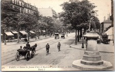 75013 PARIS - Statue von J