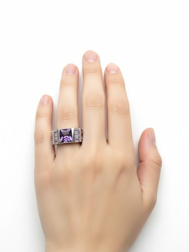 Ring metall mit violettem - ring,
