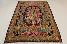 Feine Nomaden Rosen Kelim