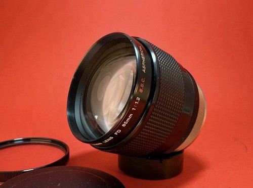 Canon 85mm s - f1.2, s.s.c