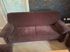 Sofa-Garnitur 3 2 1, aus braunem Velours, guter Zustand