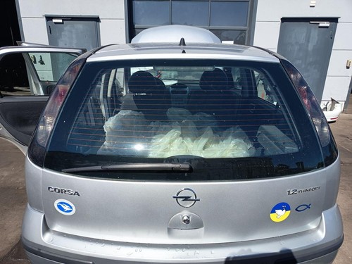 Opel corsa original - c,
